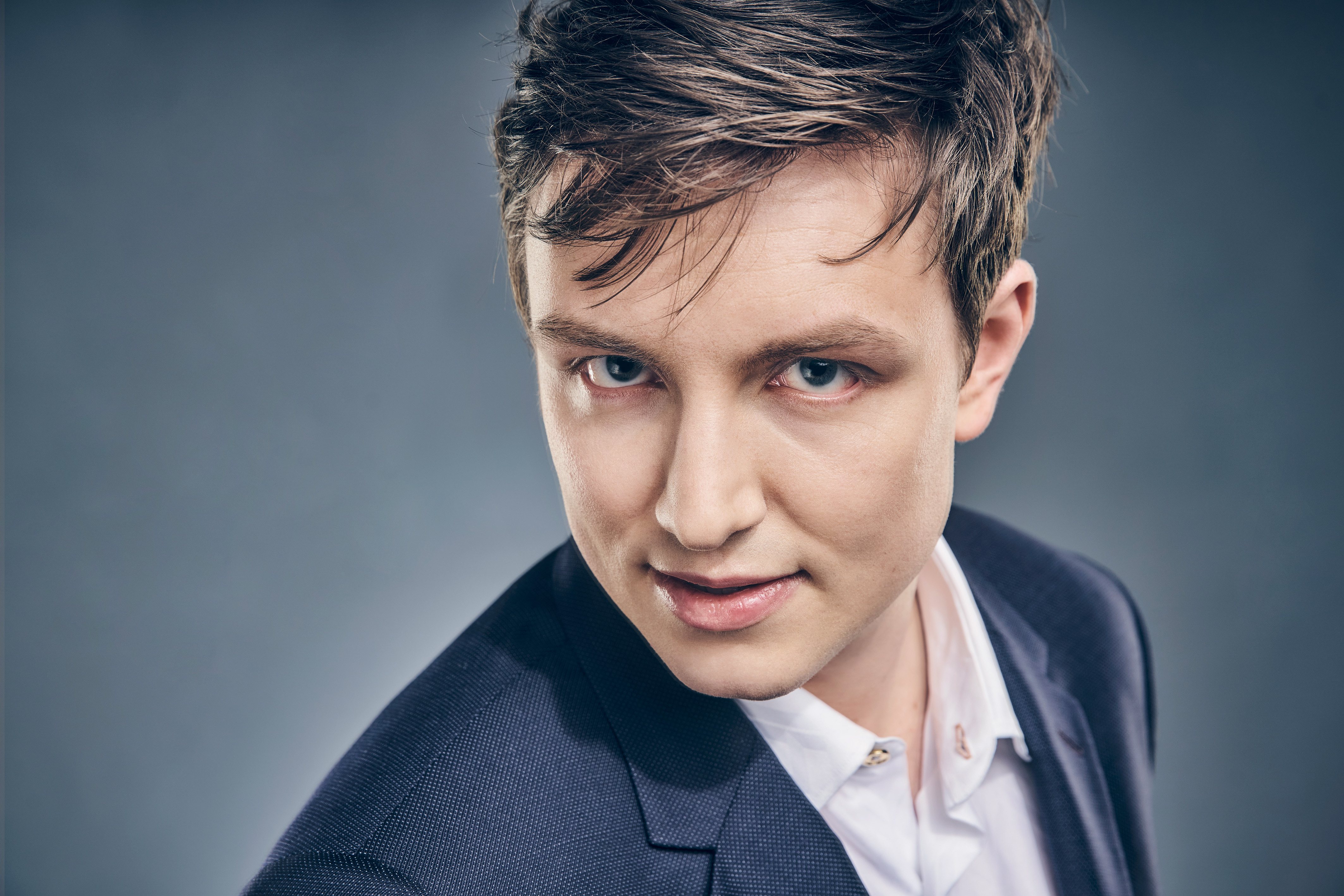 Porträt eines jungen Mannes