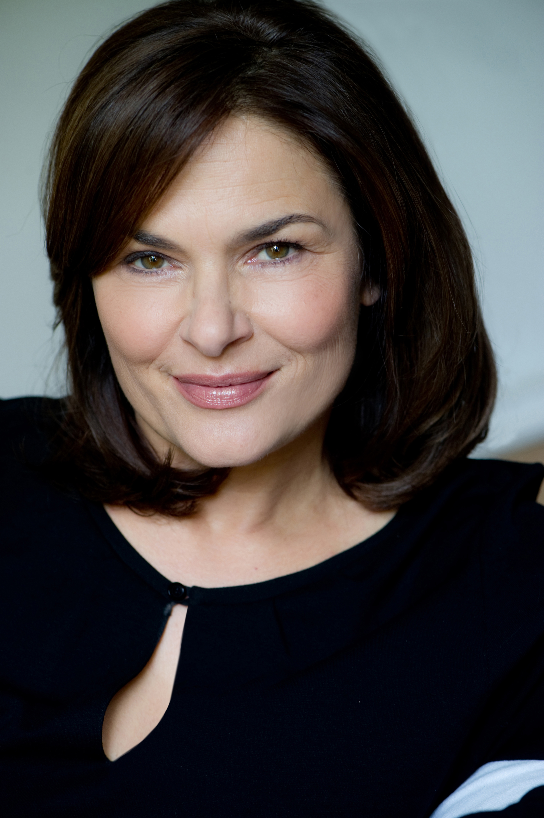 Barbara Auer