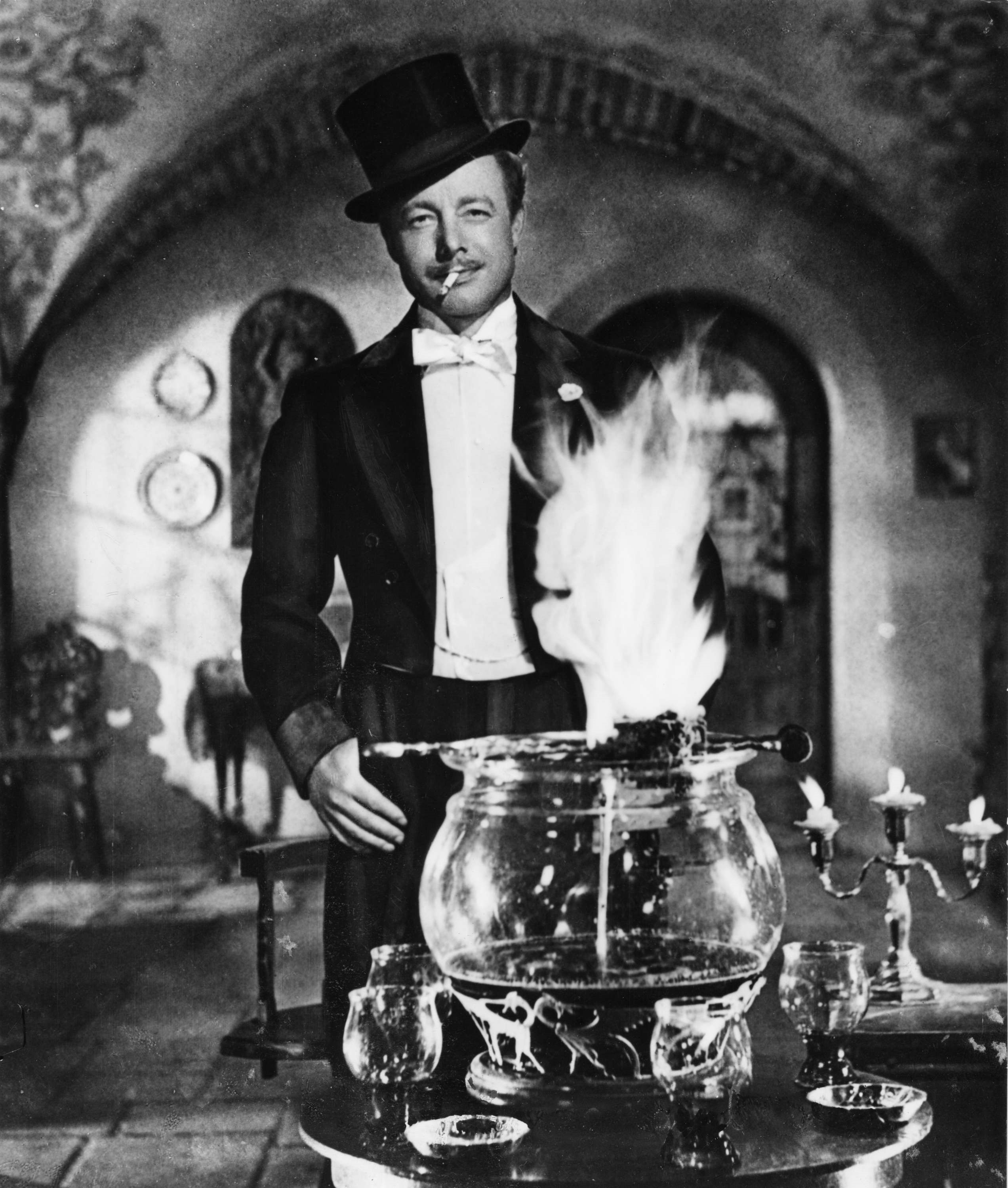 Die Feuerzangenbowle