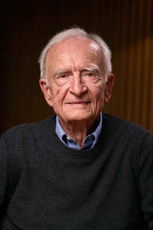 Prof. Dr. Norman Paech