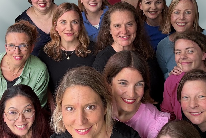 VOKALTONA - Frauenpower trifft Pop-Feeling