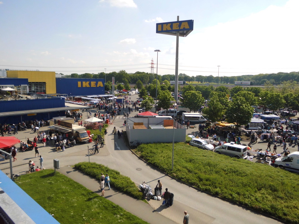 IKEA Schnelsen (parking lot)