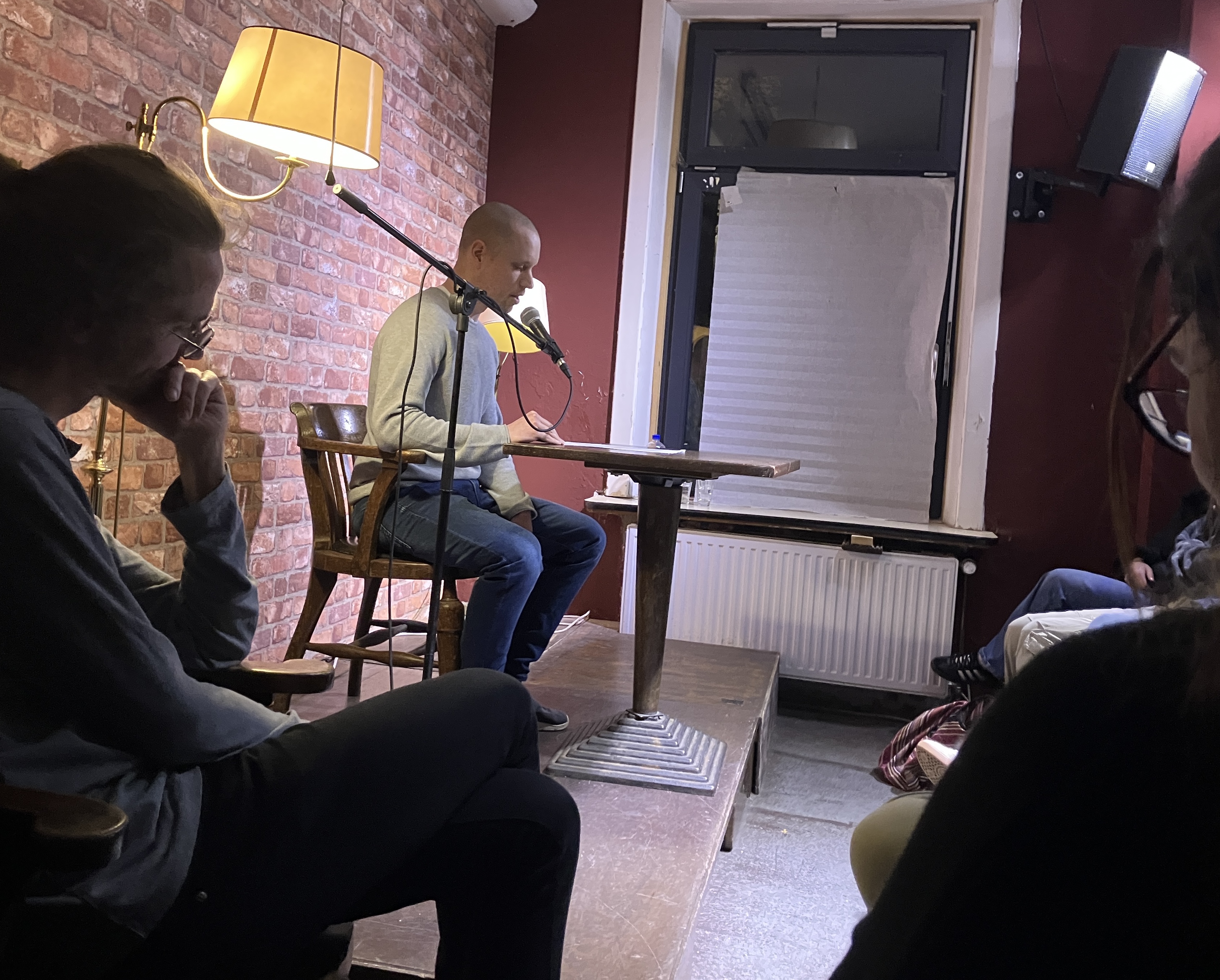 Texte vorlesen auf unserer Bühne in der Mathilde