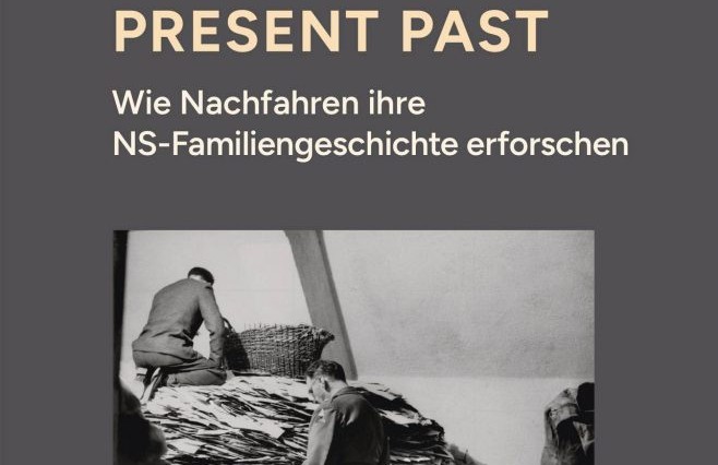present_past_johannes-spohr_cover-658x1024_auschnitt