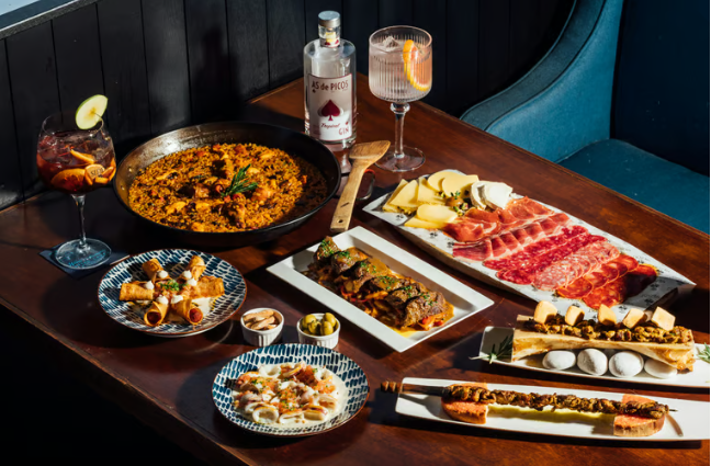 GlowArt Art & Tapas